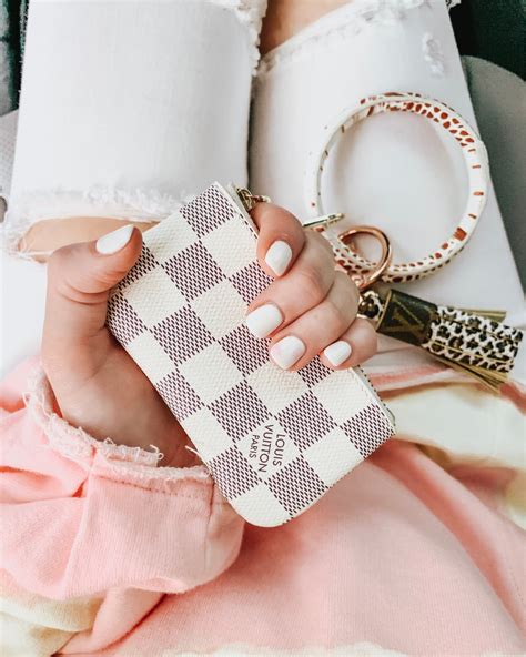 louis vuitton key pouch dupe dhgate